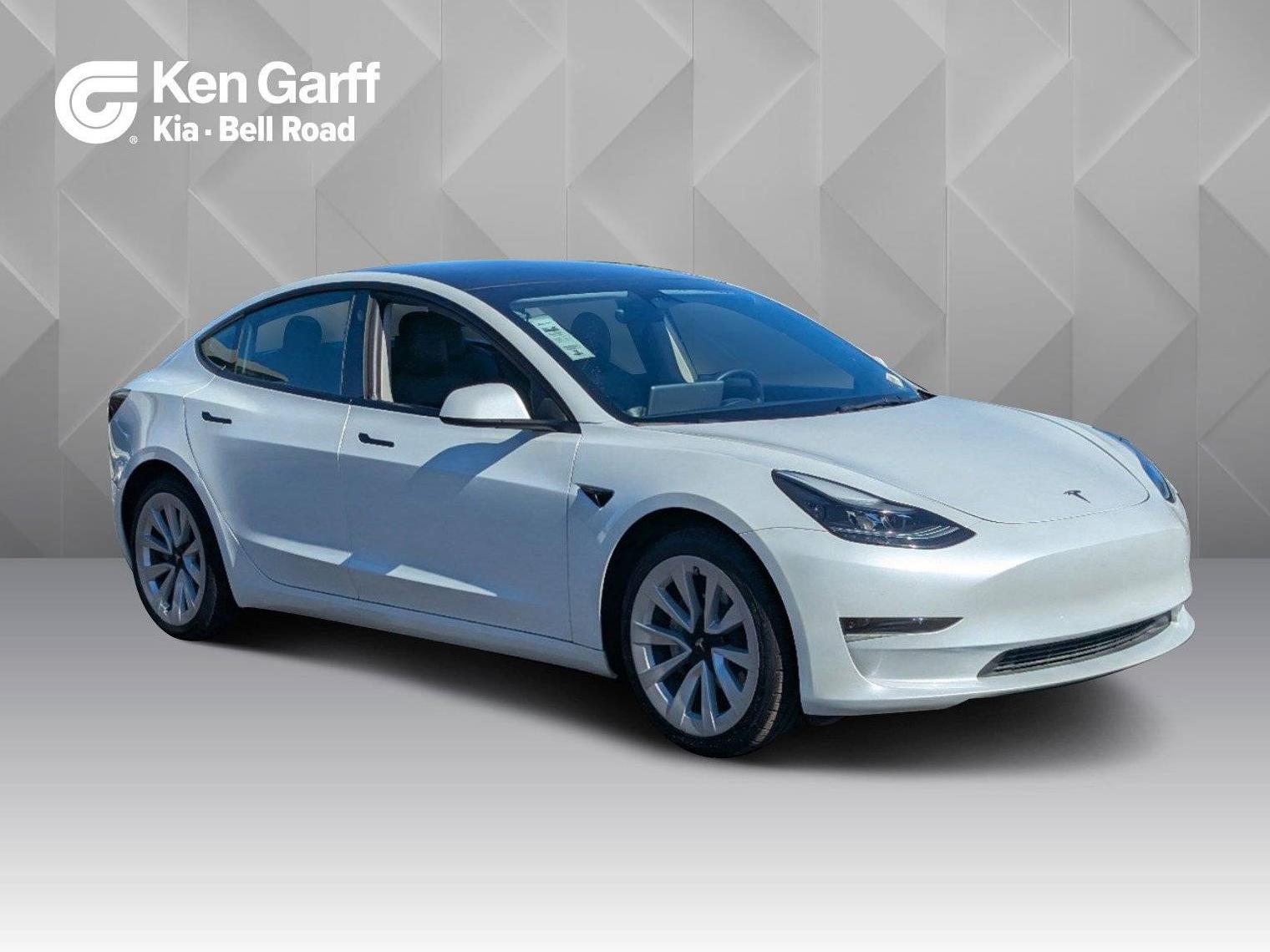 TESLA MODEL 3 2023 5YJ3E1EA8PF437472 image